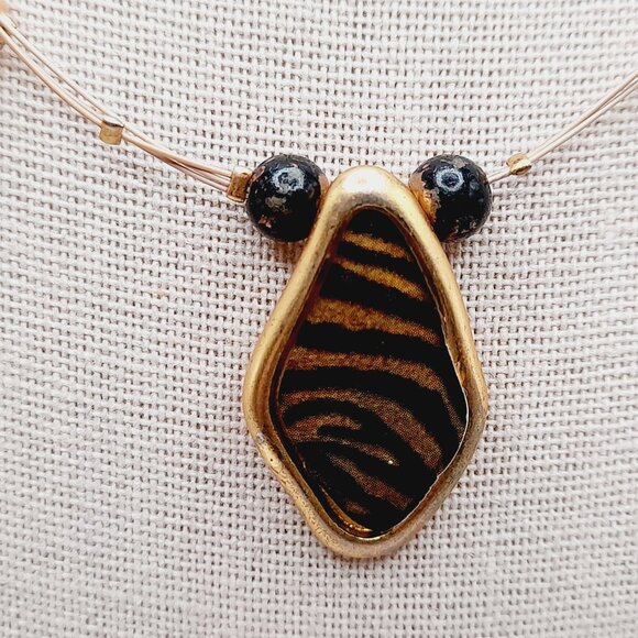 Vintage Chico's Animal Print Pendant Beaded Wire Necklace, 20 Inches - Picture 3 of 11